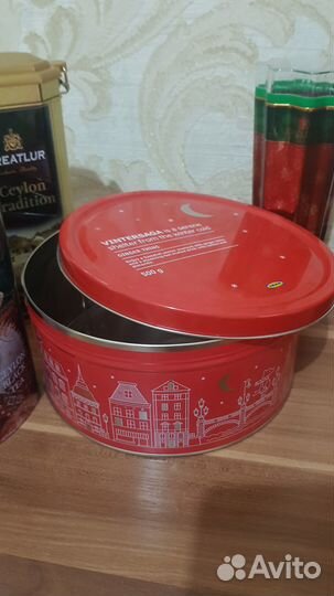 Банки от чая, печенья