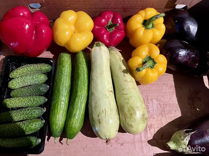 Корм для животных крупы, хлеб, овощи для животных