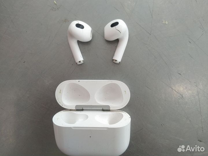 Наушники apple airpods