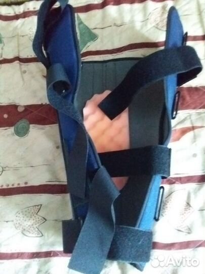 Ортез на коленный сустав