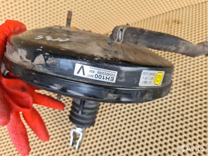 Вакуумный усилитель Infiniti M35 Y50