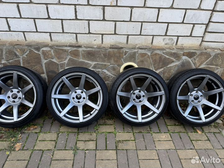 Литые диски с резиной