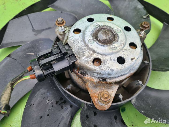 Вентилятор радиатора для Ford Fusion 2002-2012