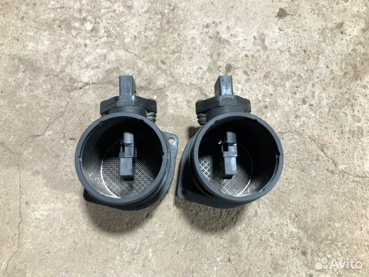 Датчик массового расхода воздуха Audi A8 D3