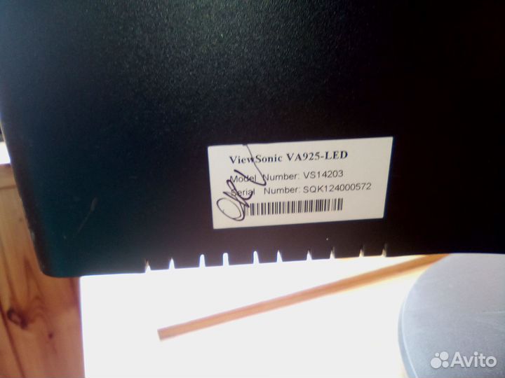 Viewsonic 19дюймов DVI