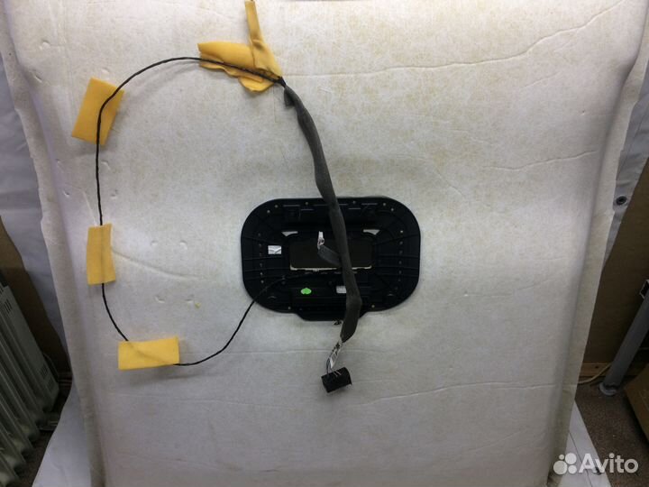 Обшивка потолка рено Флюенс 2012г