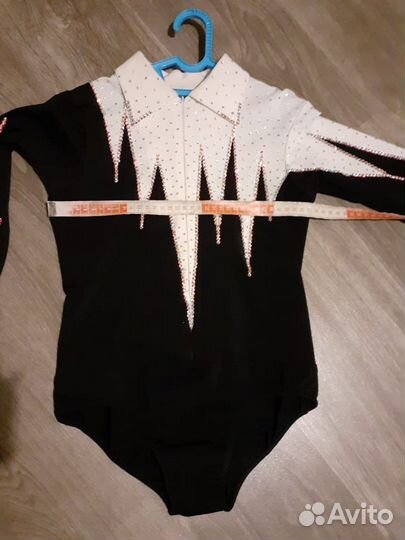 Продам костюм для выступления, фигурное катание