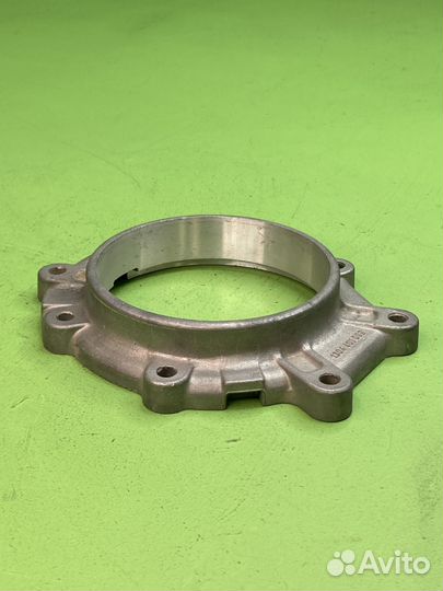 Крышка сальника хвостовика \NO name 1304401089