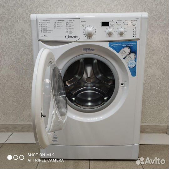 Стиральная машина Indesit б\у с гарантией