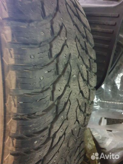 Nokian Tyres Hakkapeliitta 9 SUV 255/60 R18