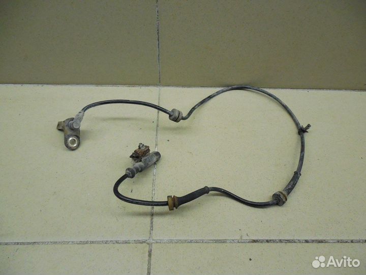 Датчик ABS задний левый Almera N16 2000-2006