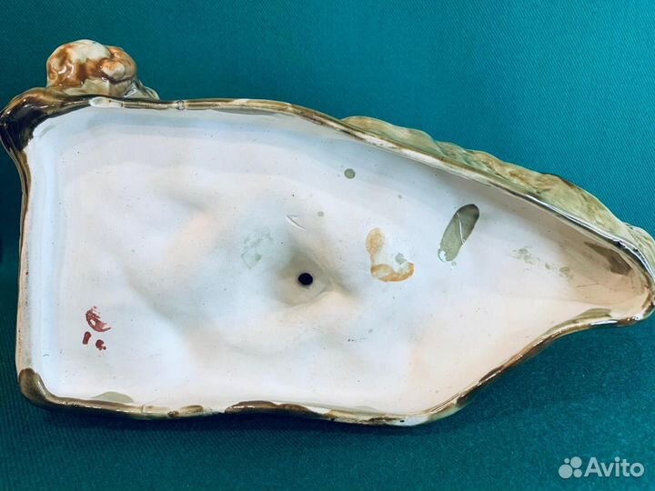 Кабинетная, крупная статуэткаСеттер с уткой