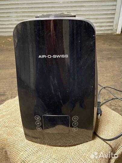 Увлажнитель воздуха Air o swiss U650