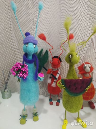 Букашки из валяной шерсти (сухое валяние)