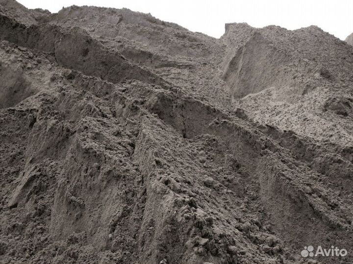 Песок строительный в наличии с доставкой