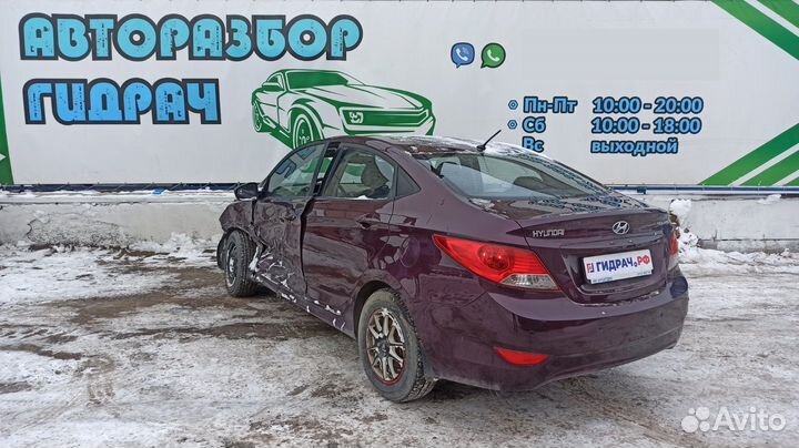 Обшивка стойки средней левой Hyundai Solaris 85835