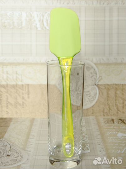 Силиконовая лопатка новая, в упаковке