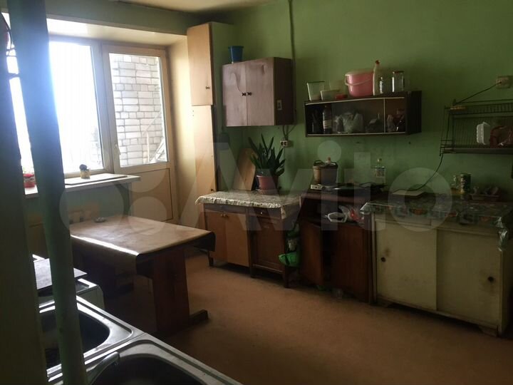 Комната 13,3 м² в 8-к., 8/9 эт.