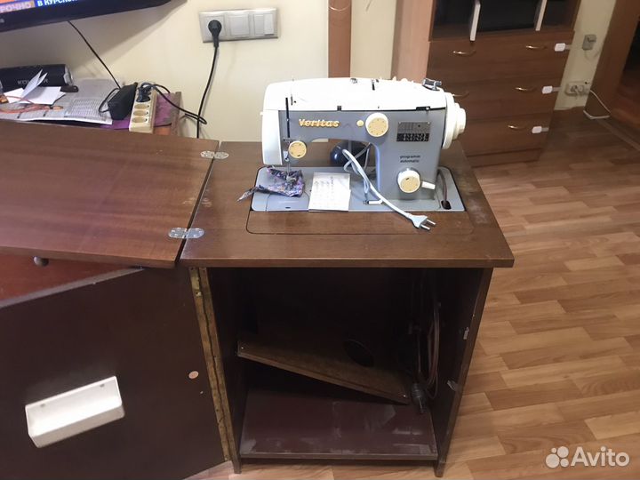 Швейная машина