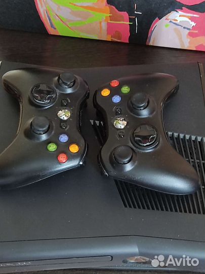 Xbox 360 Slim 250Gb, 2 геймпада+21 игра