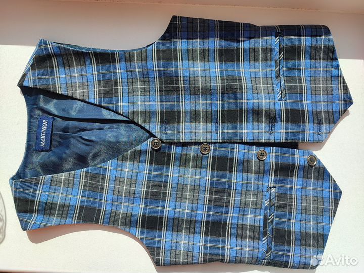 Жилет школьный