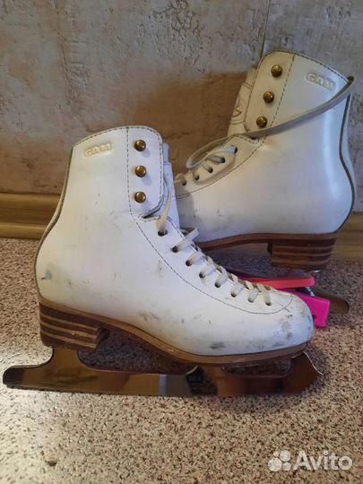 Коньки профессиональные