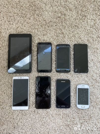 Samsung Galaxy A30, 4/64 ГБ