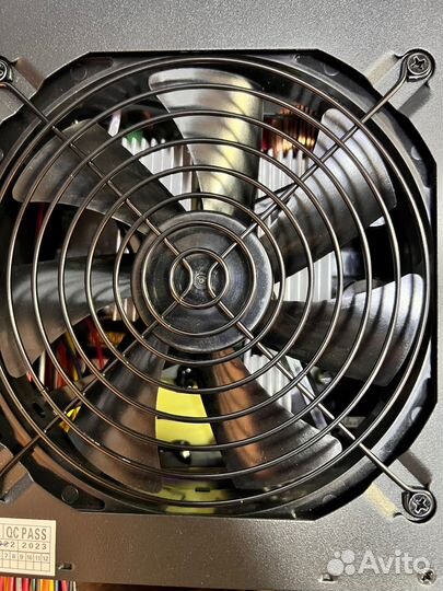 Новые блоки питания Zumax ZU-2000w