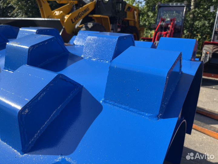 Кулачковый бандаж для катка Sany SSR180