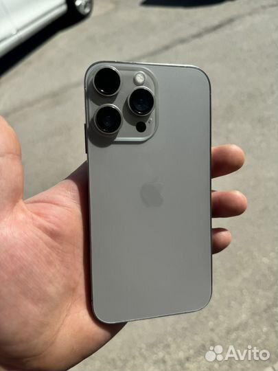 iPhone xr в корпусе 15 pro 128 gb