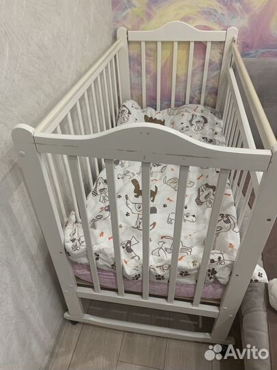 Детская кроватка