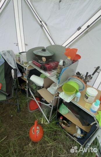 Шатер+стол+стулья+походная кухня+плита+холодильник