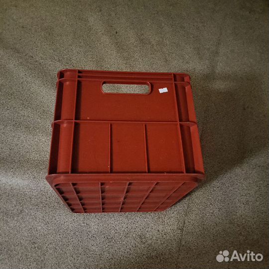 Ящик пластиковый