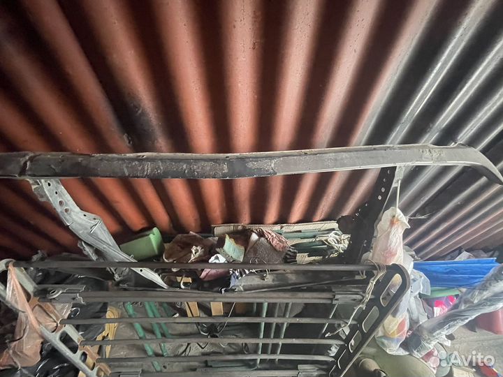 Рамка телевизора audi 100 c3