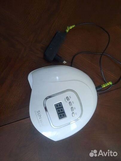 Лампа для ногтей бу