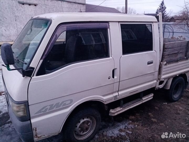 Mazda Bongo Brawny 2.5 МТ, 1998, 200 000 км