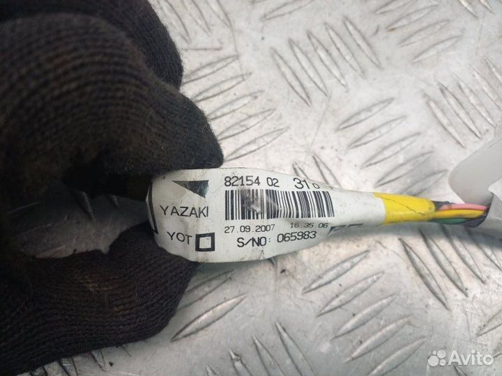 Проводка двери зад.лев Toyota Auris 1 E15 1.6 1ZR