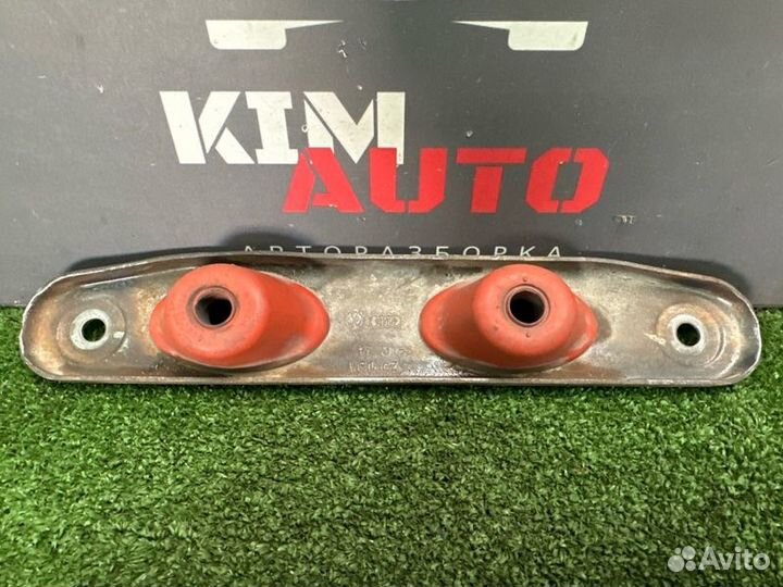 Подушка глушителя задняя Skoda Octavia A7 1.8 cjsa