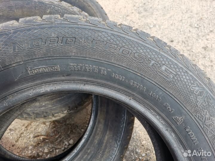 Gislaved Nord Frost 5 215/65 R16 102T