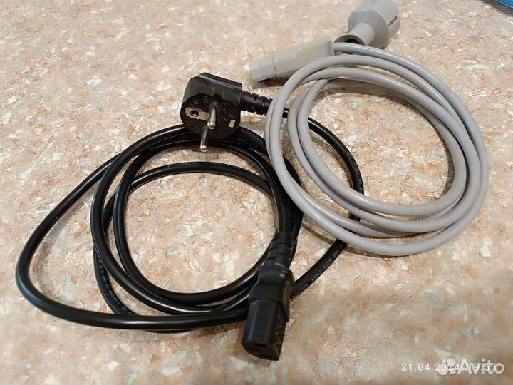 Кабель питания для компьютера