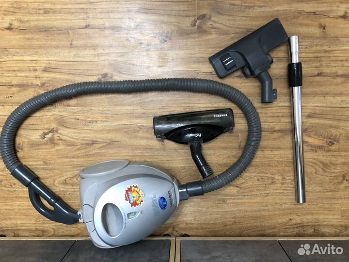 Пылесос samsung VC-7114HNS на запчасти