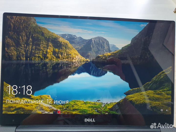 Ноутбук dell P54G