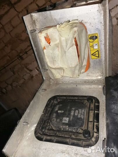 Корпус высоковольтной батареи BMW I3