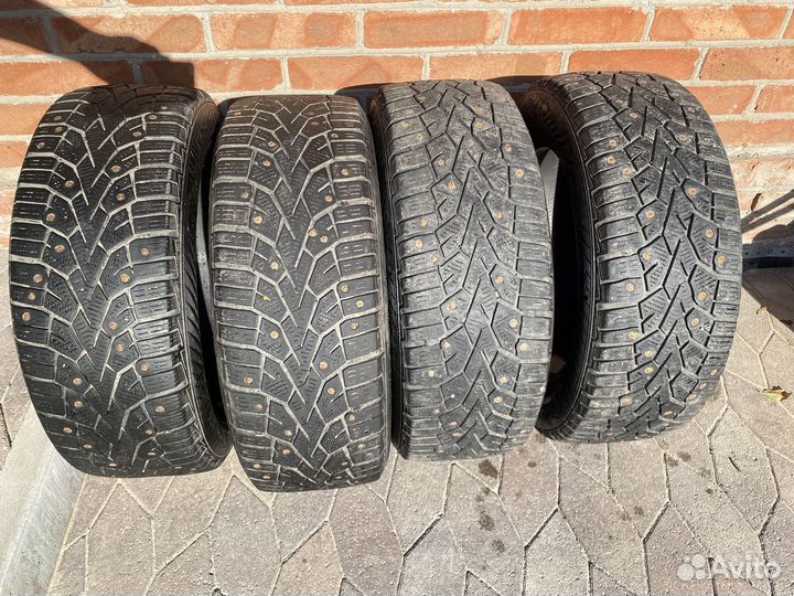 Gislaved NordFrost 100 195/60 R15 92T