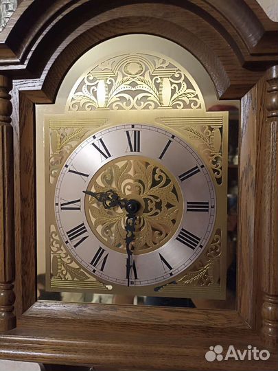 Часы настенные Urgos Германия