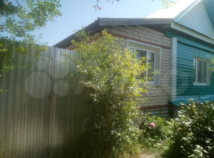 Дом 60 м² на участке 5 сот.