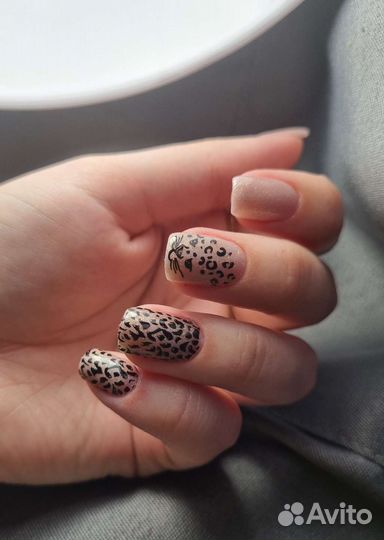 Маникюр, Педикюр