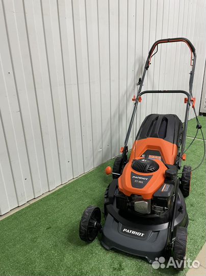 Газонокосилка бензиновая Patriot PT46s