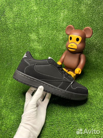 Nike air jordan 1 travis scott