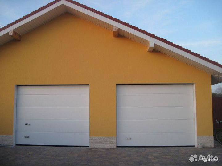 Секционные ворота